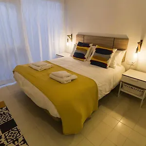 https://loft-cdiz.hotelsincadiz.net